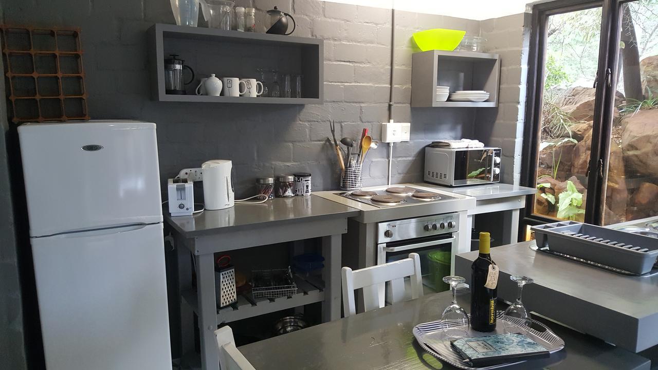 Hornbill House Self Catering Accommodation Hermanus Esterno foto