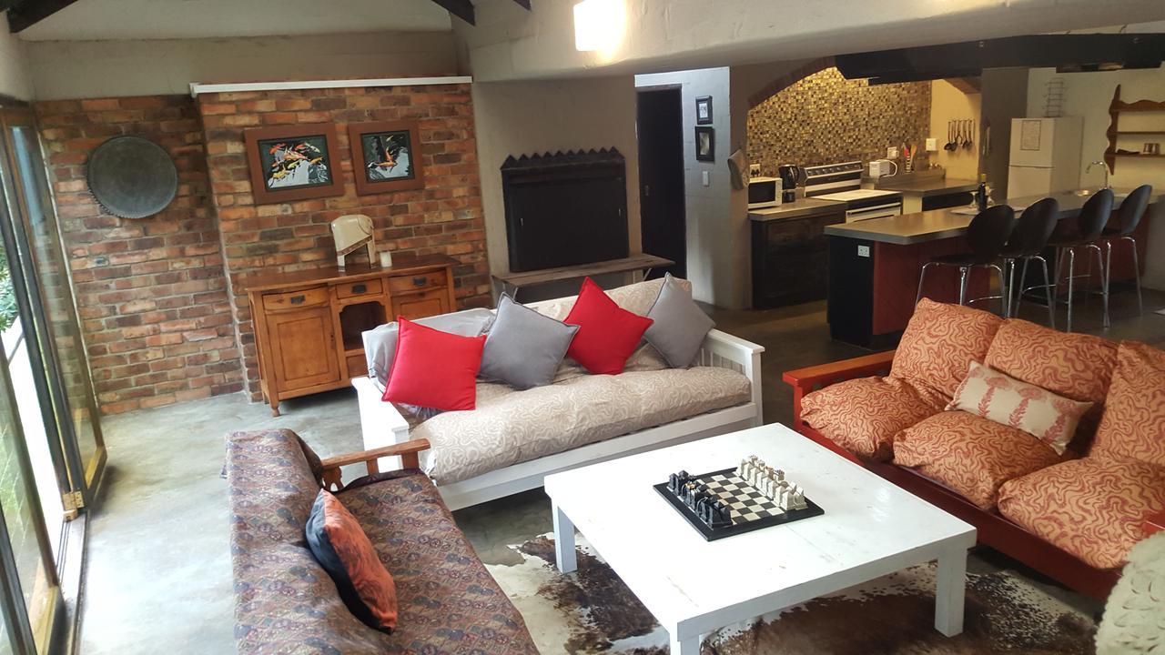 Hornbill House Self Catering Accommodation Hermanus Esterno foto