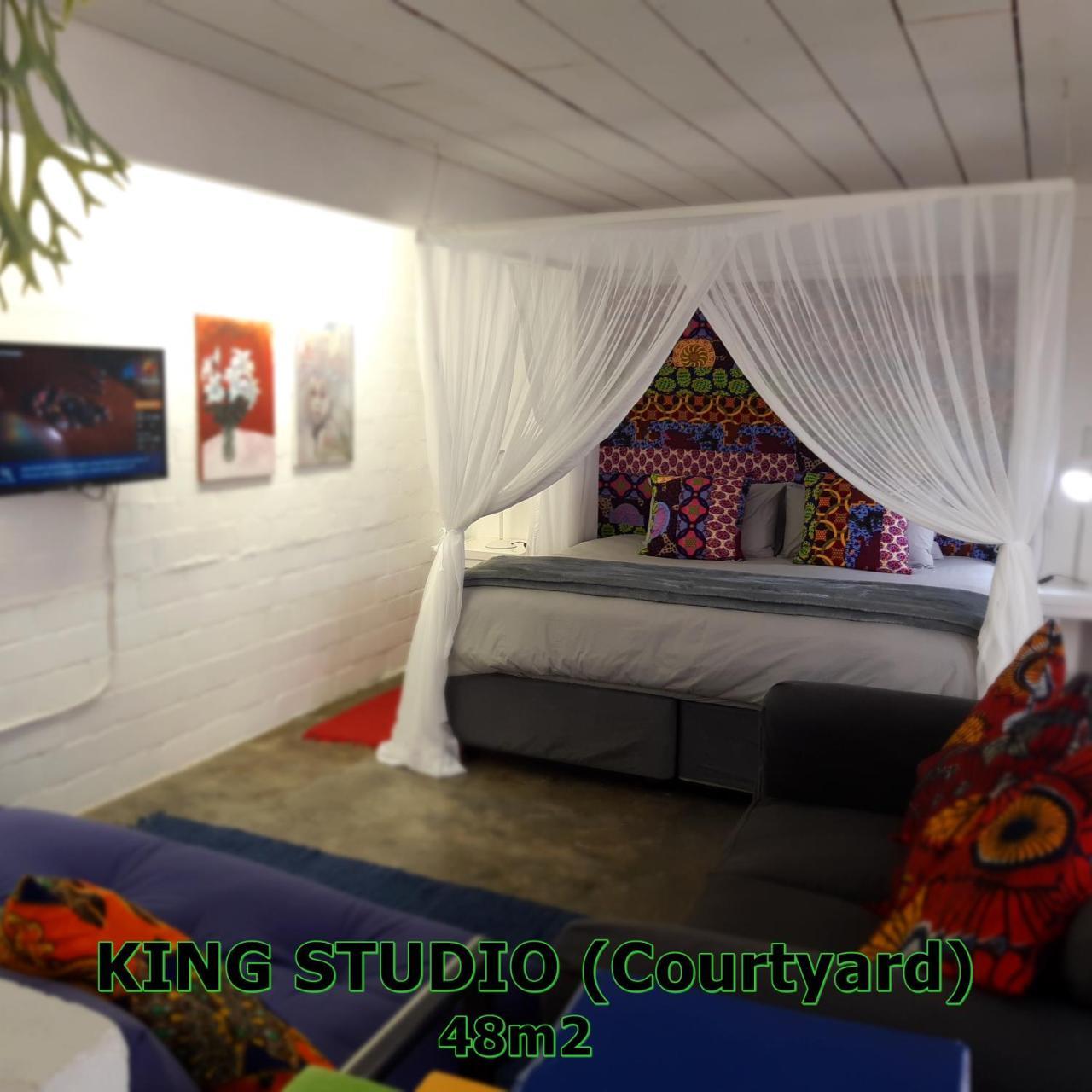 Hornbill House Self Catering Accommodation Hermanus Esterno foto
